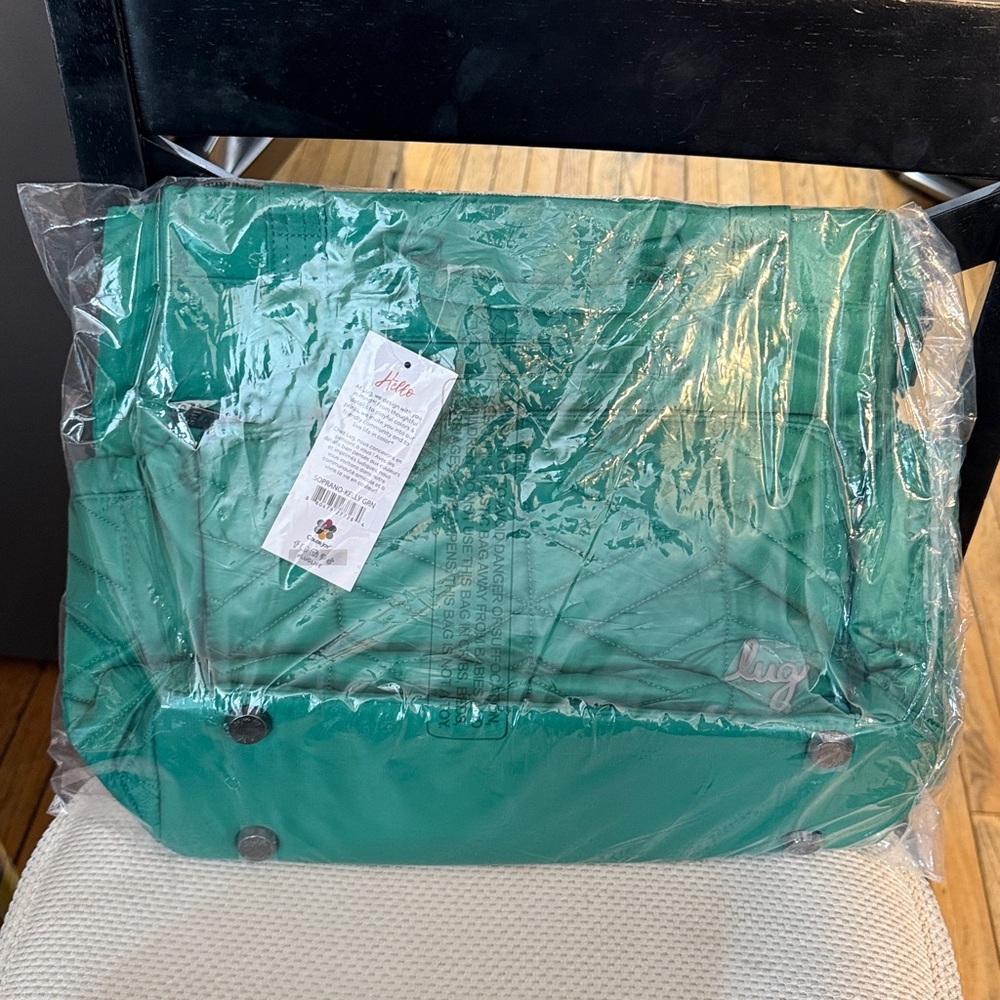 Lug Soprano Tote Bag Kelly Green or Black NWT - Picture 8 of 16